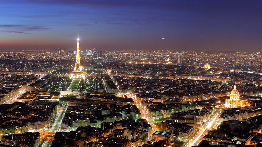 Paris by Night